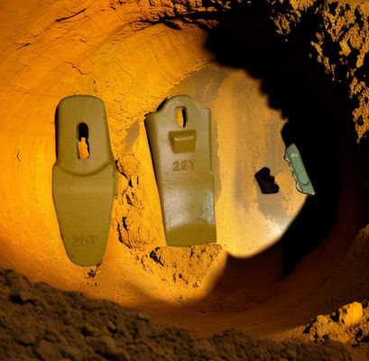 Pontas de furo da cubeta da perfuração de Bucket Rock Tooth da máquina escavadora dos dentes 25T de TIG Brand